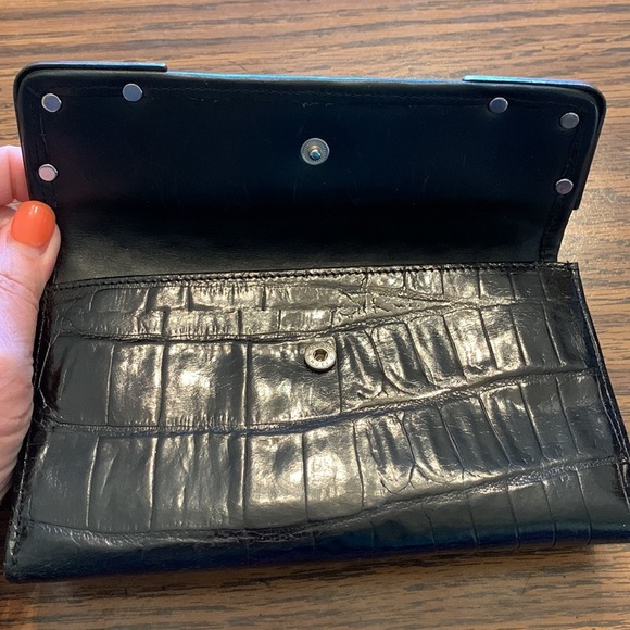 Brighton Womens Black Leather full sized wallet for phone card & even checkbook. - Picture 5 of 9